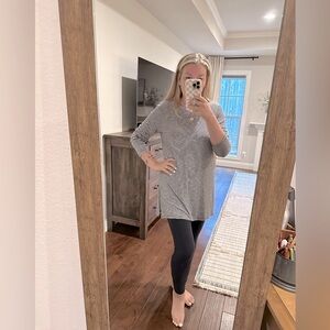 Old Navy Luxe Large black and white striped tunic shirt 3/4 sleeves